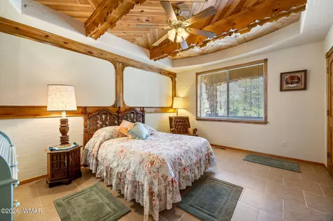 Bedroom - 2937 Ransack Rd, Overgaard, AZ 85933 photo 1 of 3
