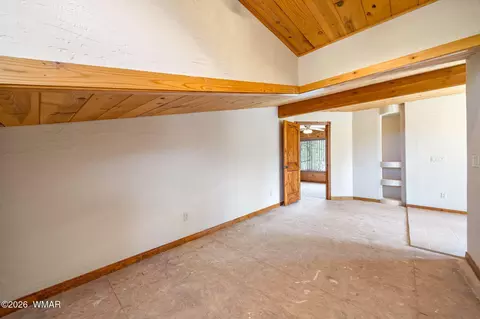 Bedroom - 2937 Ransack Rd, Overgaard, AZ 85933 photo 3 of 3
