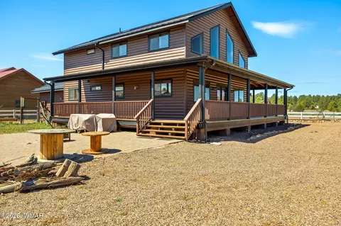 Exterior - 2757 Sunflower Dr, Overgaard, AZ 85933 photo 7 of 10