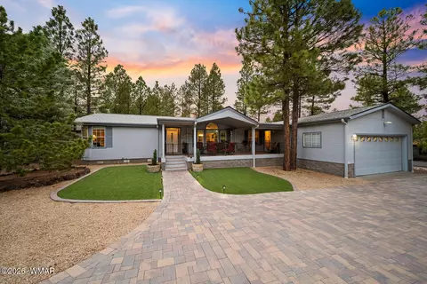 2060 W Pine Grove Dr, Show Low, AZ 85901