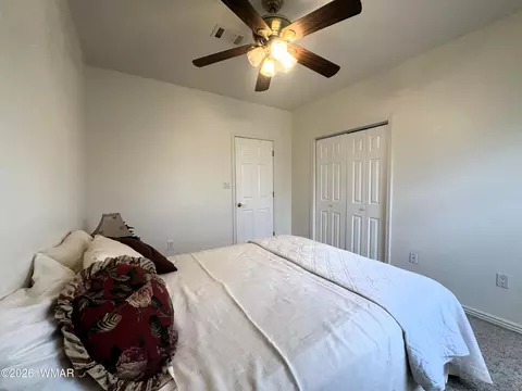 Bedroom - 623 E Maricopa Dr, Springerville, AZ 85938 photo 6 of 10