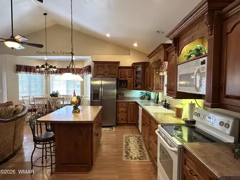 Kitchen - 623 E Maricopa Dr, Springerville, AZ 85938 photo 5 of 5