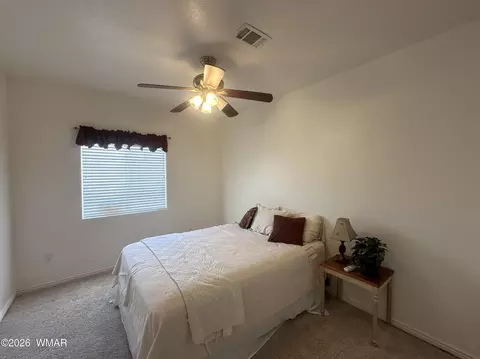 Bedroom - 623 E Maricopa Dr, Springerville, AZ 85938 photo 5 of 10