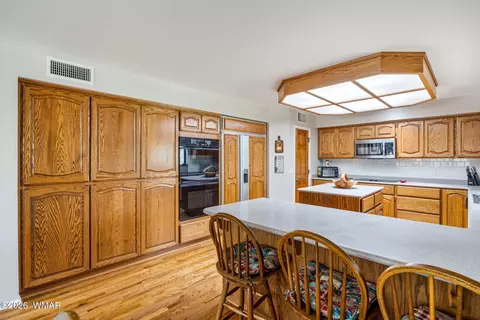 Kitchen - 2922 Pine Rim Rd, Overgaard, AZ 85933 photo 2 of 4