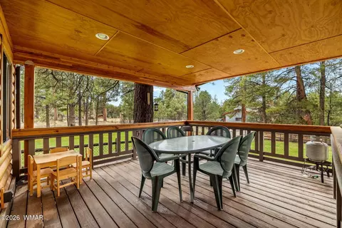 Exterior - 2922 Pine Rim Rd, Overgaard, AZ 85933 photo 7 of 12