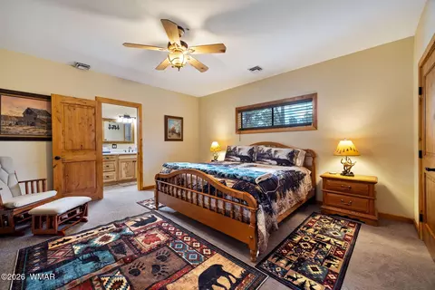 Bedroom - 2924 Pine Rim Rd, Overgaard, AZ 85933 photo 3 of 4