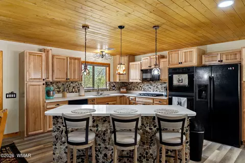 Kitchen - 2924 Pine Rim Rd, Overgaard, AZ 85933 photo 1 of 4