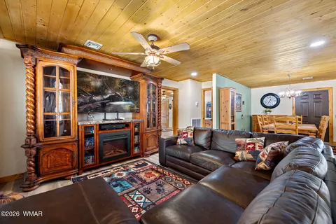 Living - 2924 Pine Rim Rd, Overgaard, AZ 85933 photo 1 of 3
