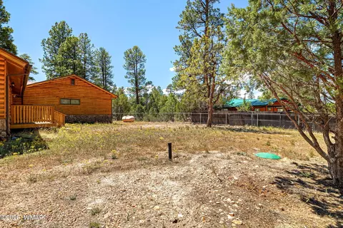 Exterior - 2924 Pine Rim Rd, Overgaard, AZ 85933 photo 9 of 13