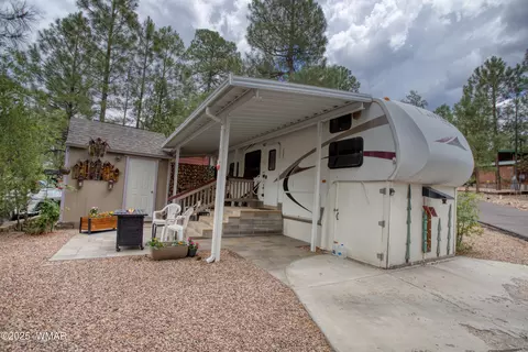 2201 E Quarter Horse Way, Show Low, AZ 85901 photo 15
