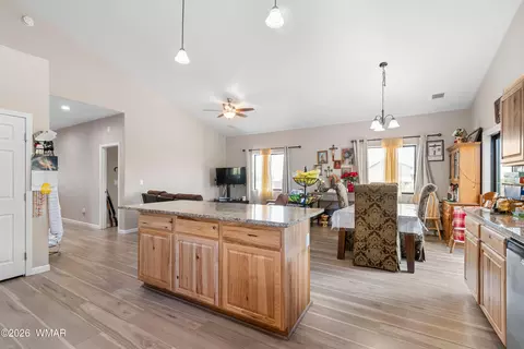 2280 E Rock Garden Ln, Show Low, AZ 85901