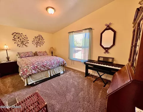 8 Cr N3029 Rd, Vernon, AZ 85940