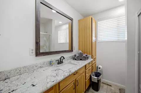 Bath - 3418 Aztec Dr, Overgaard, AZ 85933 photo 1 of 5