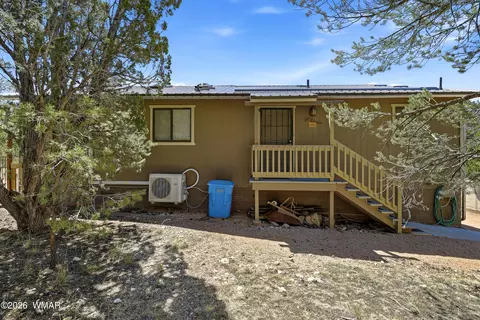 Exterior - 1992 Red Deer Run, Overgaard, AZ 85933 photo 2 of 8