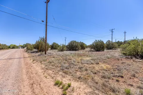 1793 Cox Dr, Show Low, AZ 85901