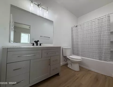 Bath - 731 Tori Cir, Springerville, AZ 85938 photo 1 of 2