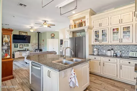 Kitchen - 75 E 1st Ave, Eagar, AZ 85925 photo 3 of 3