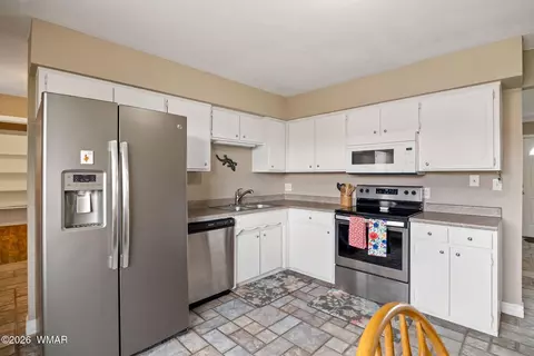 Kitchen - 341 N Brant Dr, Eagar, AZ 85925 photo 1 of 1