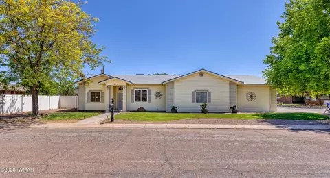 663 W Center St, Snowflake, AZ 85937