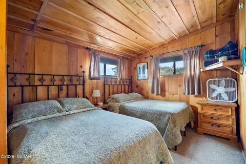 Bedroom - 85 N Main St, Greer, AZ 85927 photo 2 of 9