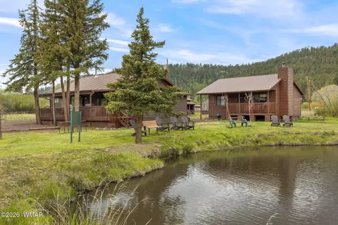 85 N Main St, Greer, AZ 85927