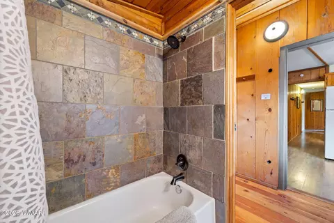 Bath - 85 N Main St, Greer, AZ 85927 photo 3 of 4