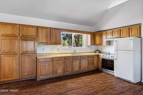 Kitchen - 3370 Turkey Run, Overgaard, AZ 85928 photo 1 of 1