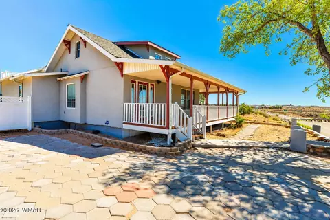 102 Crestview Rd, Holbrook, AZ 86025