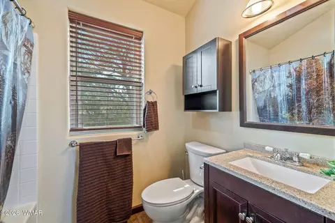 Bath - 3331 Ox Bow Bnd, Overgaard, AZ 85933 photo 2 of 2