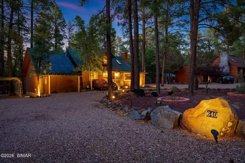 640 W Apache Ln, Lakeside, AZ 85929