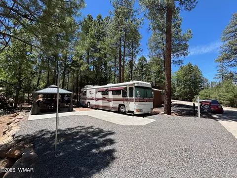 2240 E Lariat Way, Show Low, AZ 85901