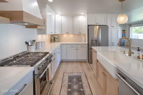 Kitchen - 21 W 3rd St, Snowflake, AZ 85937 photo 1 of 3