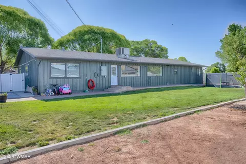 Exterior - 21 W 3rd St, Snowflake, AZ 85937 photo 1 of 2