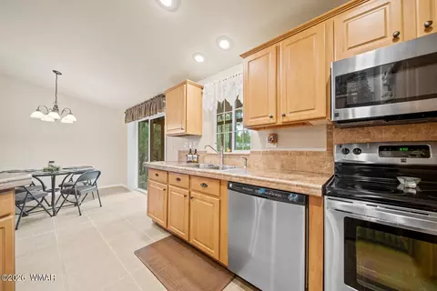 1940 Pineview Dr, Show Low, AZ 85901 photo 23