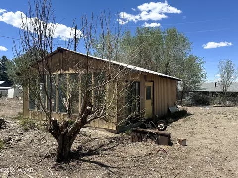 Exterior - 134 W 3rd Pl, Eagar, AZ 85925 photo 7 of 9