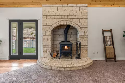 Entry Way - 1713 W Snowline Dr, Eagar, AZ 85925 photo 3 of 6