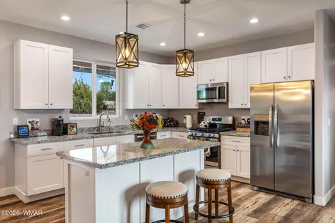 Kitchen - 105 N Mulligan Rd, Eagar, AZ 85925 photo 1 of 3