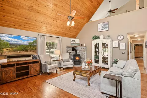 Living - 3705 Apache Dr, Happy Jack, AZ 86024 photo 1 of 3