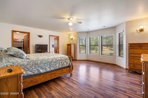 Bedroom - 2917 Lodgepole, Overgaard, AZ 85933 photo 1 of 5
