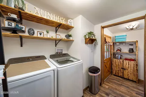 2191 Gingerbread Ln, Overgaard, AZ 85933 photo 13