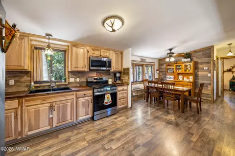 2191 Gingerbread Ln, Overgaard, AZ 85933 photo 32