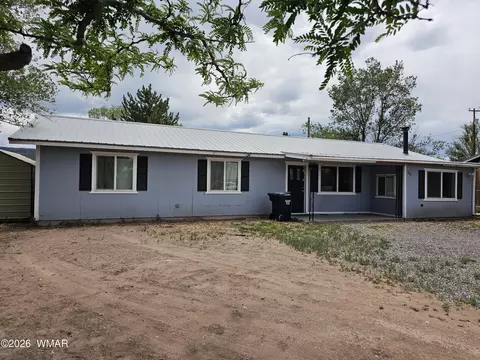 746 E Mason Dr, Springerville, AZ 85938