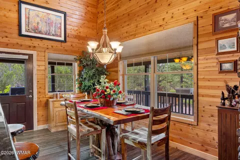 Dining - 2789 Doolittle Cir, Overgaard, AZ 85933 photo 1 of 1