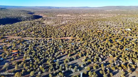 2408 W Skyline Dr, Ash Fork, AZ 86320 photo 9
