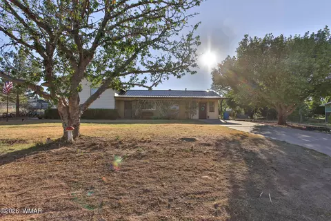 648 W 4th St, Snowflake, AZ 85937