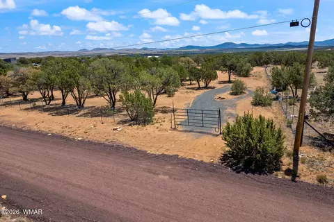 6 County Rd 8021, Concho, AZ 85924