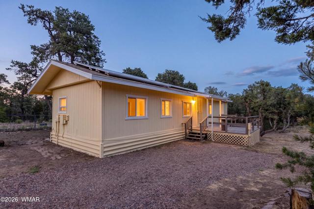 3611 Pine Rim Dr, Overgaard, AZ 85933