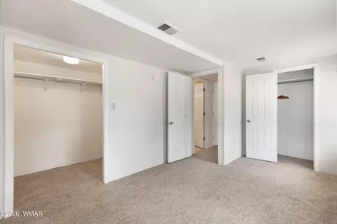 Bedroom - 3611 Pine Rim Dr, Overgaard, AZ 85933 photo 1 of 4