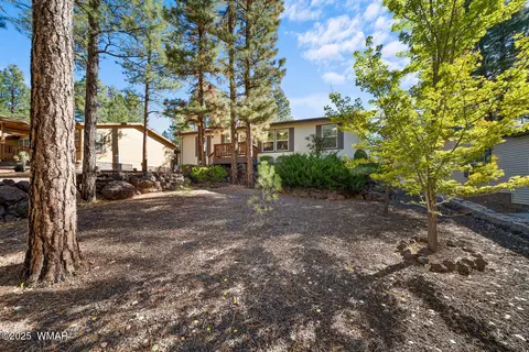 1001 S Cherokee Dr, Show Low, AZ 85901