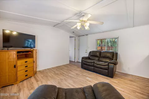 3466 Evergreen Dr, Overgaard, AZ 85933 photo 8